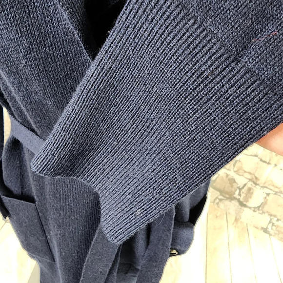 Banana Republic Merino Wool Belted Cardigan  Navy Blue Size XS Classic Luxury - Picture 10 of 13
